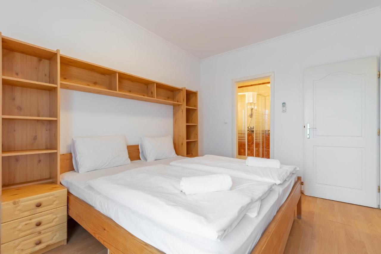 Egyuett A Csalad II Apartman By Bltn Siófok Exteriér fotografie